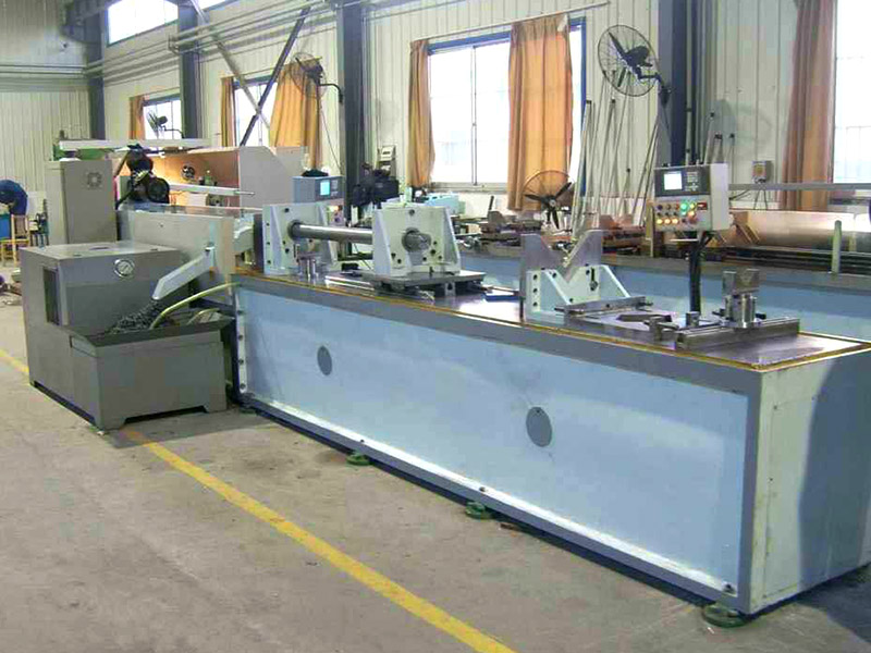 模具深孔鉆機床學(xué)習(xí)要先會啥？